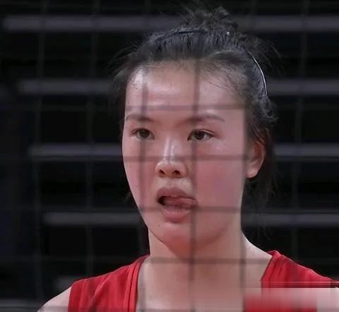 惊天大逆转！世联赛-中国女排3-2美国队的简单介绍